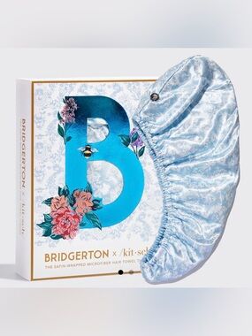 Kitsch x Bridgerton Toile Satin Hair Wrap